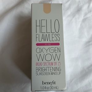Benefit Cosmetics Hello Flawless oxygen WOW